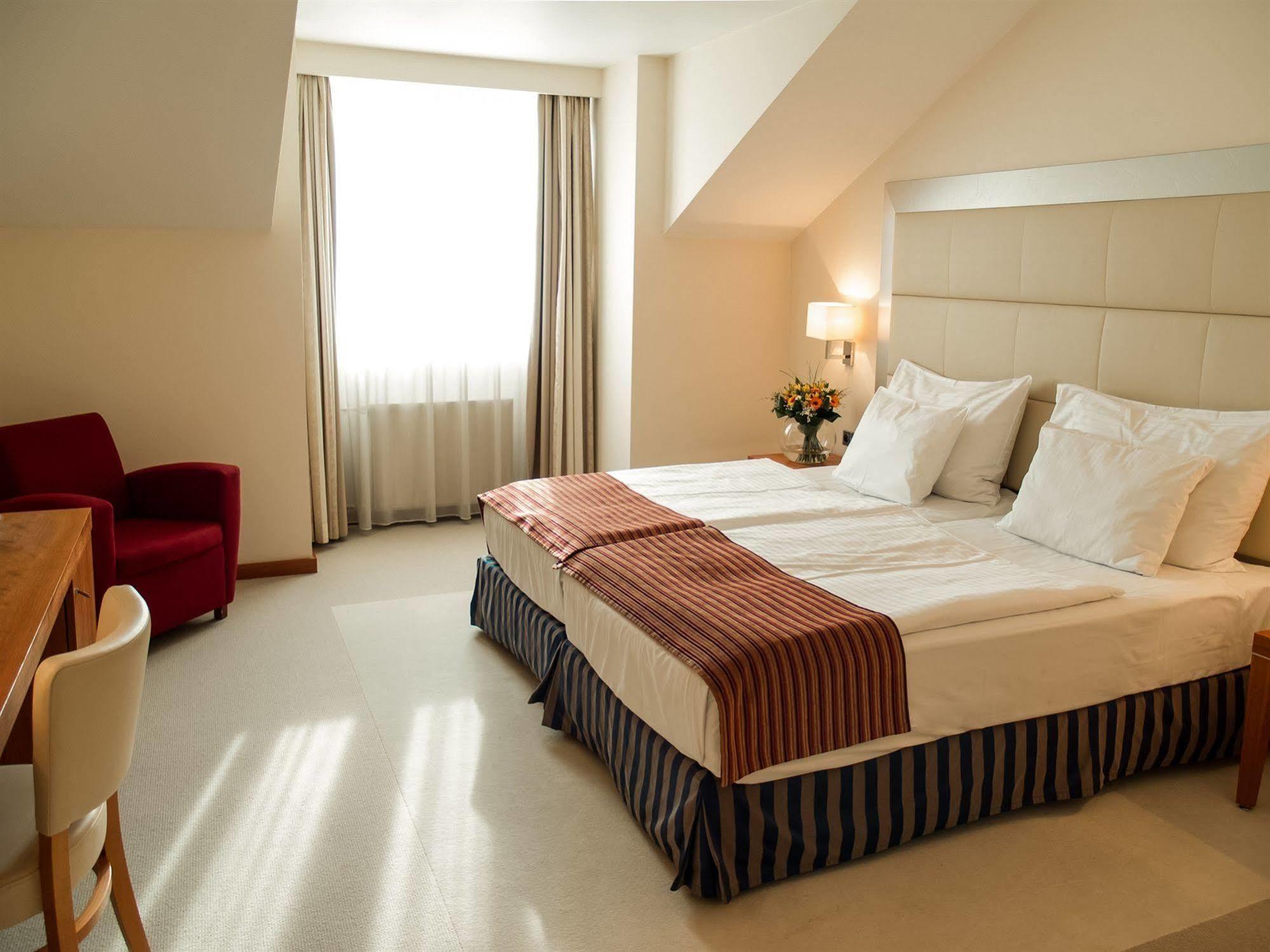 Hotel Design Merrion Praag